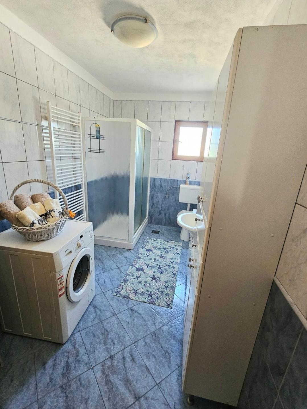 Apartment Miska & Studio Roki Dracevac Bagian luar foto